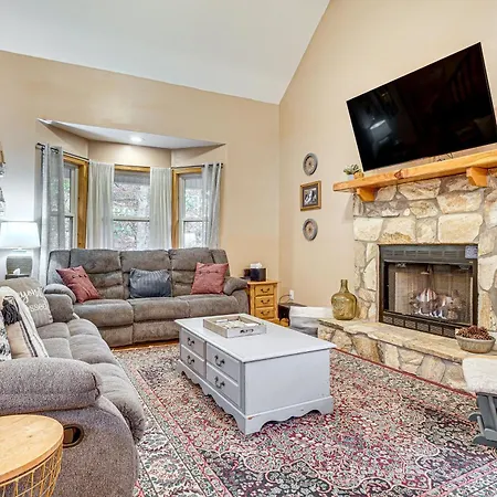 Spacious Home In Helen With Porch And Balcony! Exterior photo