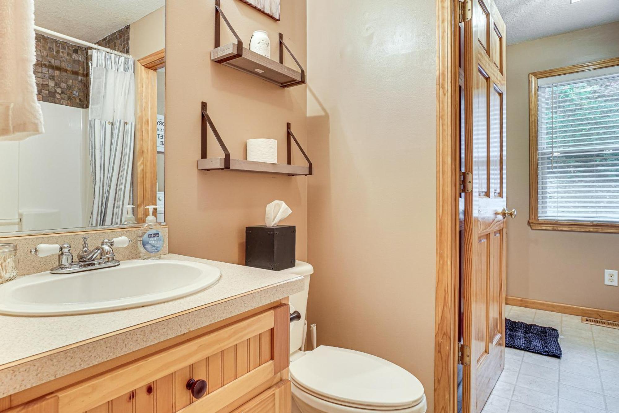 Spacious In With Porch And Balcony! Casa vacanze *