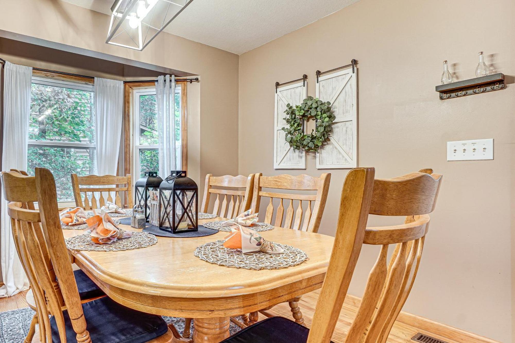 Casa vacanze Spacious In With Porch And Balcony! *