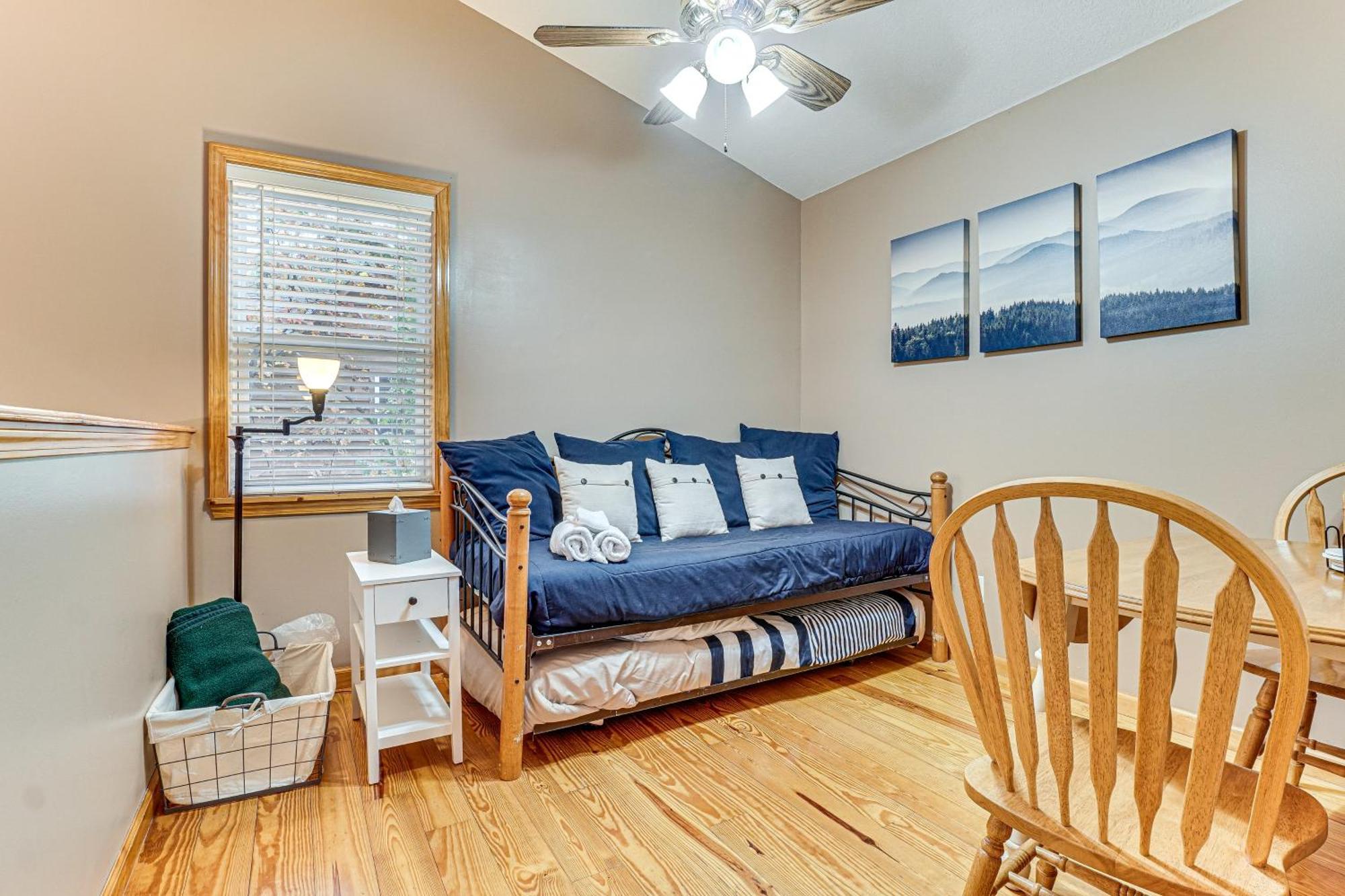 Casa vacanze Spacious In With Porch And Balcony! *